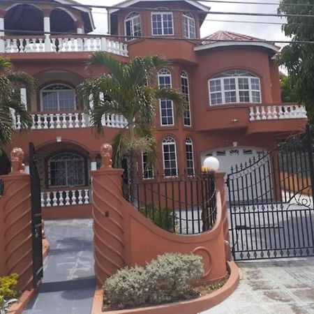Cazwin Villas Montego Bay Buitenkant foto
