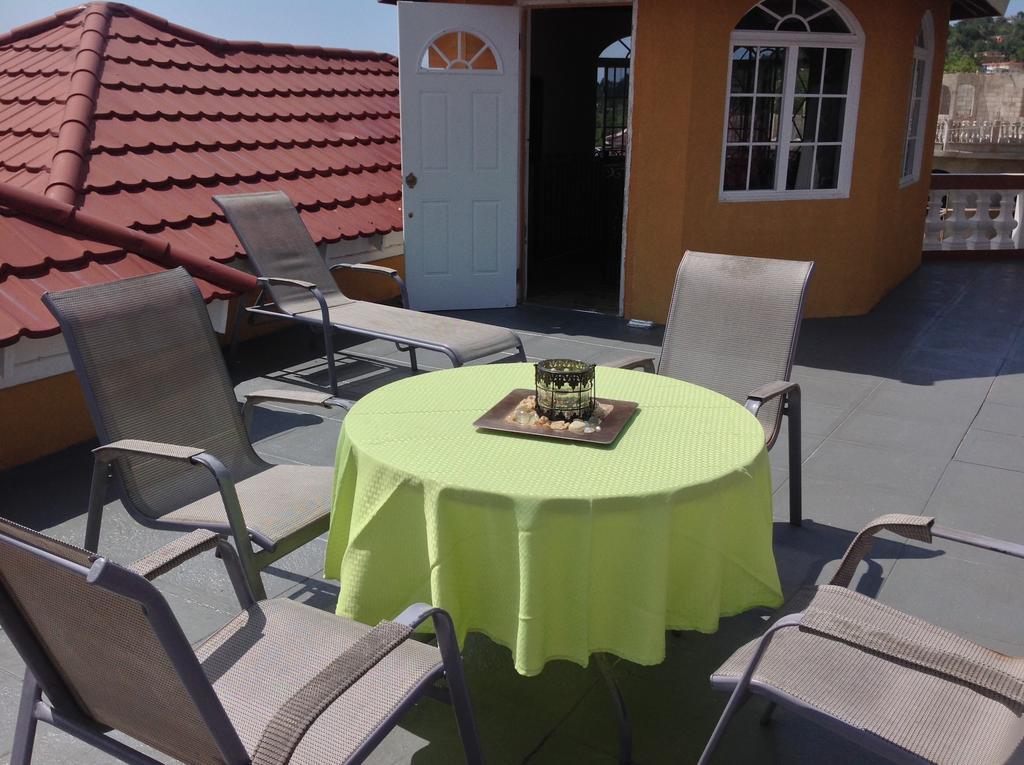 Cazwin Villas Montego Bay Buitenkant foto