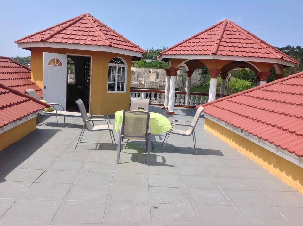 Cazwin Villas Montego Bay Buitenkant foto