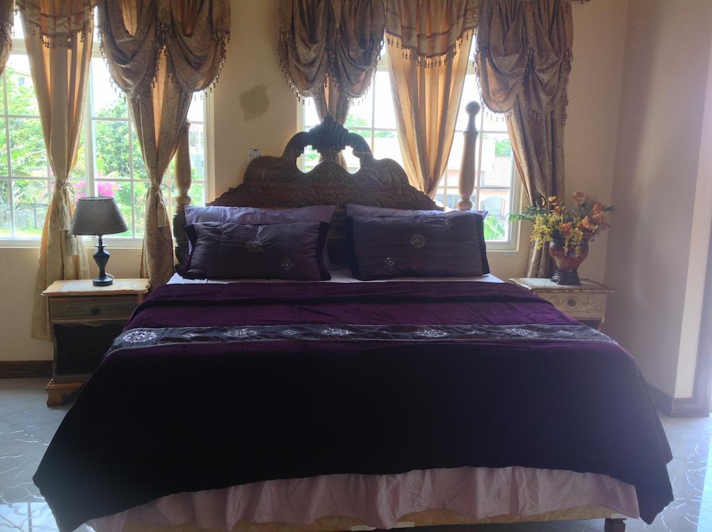 Cazwin Villas Montego Bay Kamer foto