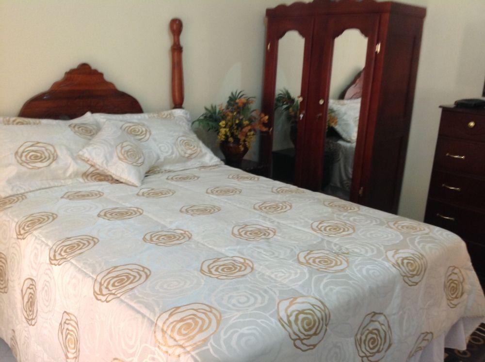 Cazwin Villas Montego Bay Buitenkant foto