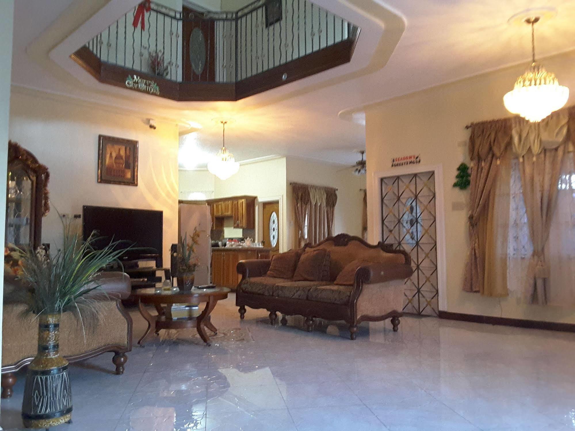 Cazwin Villas Montego Bay Buitenkant foto